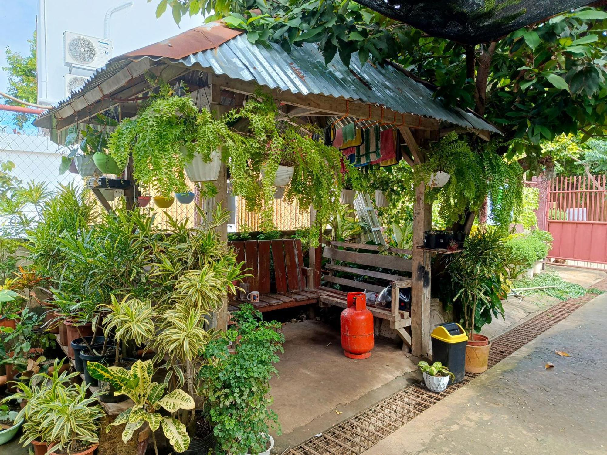 Peace Lily Studio Apartments Панглао Екстериор снимка